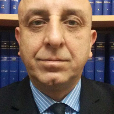 Dr Alexander Khan